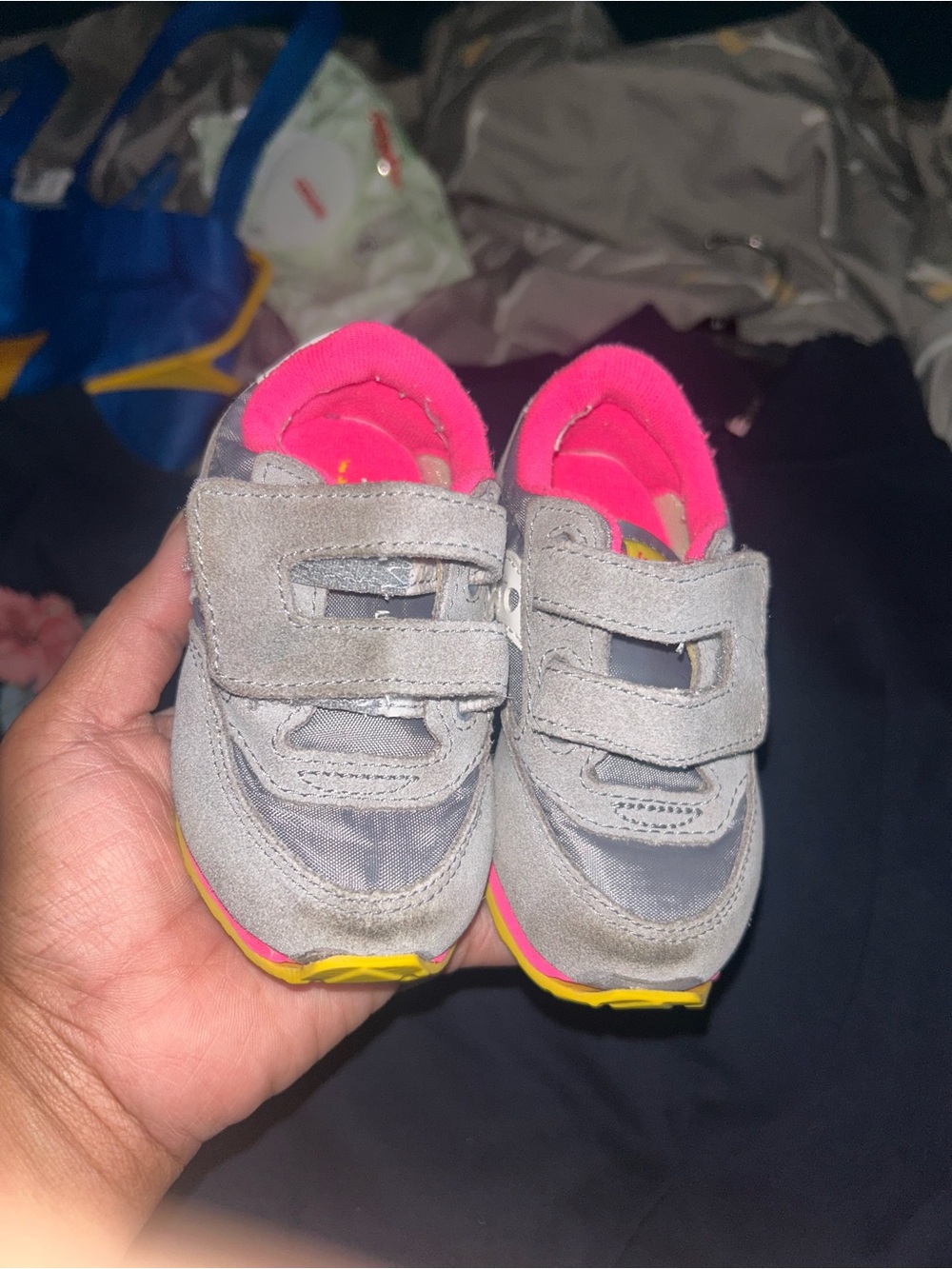 🌼2 for $5🌼 Saucony Kids Gray Sneakers with Pink and Yellow Accents